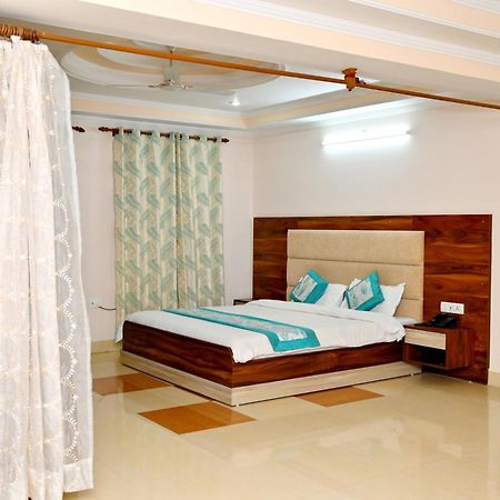 Hotel Prasanna Inn Rishīkesh 외부 사진