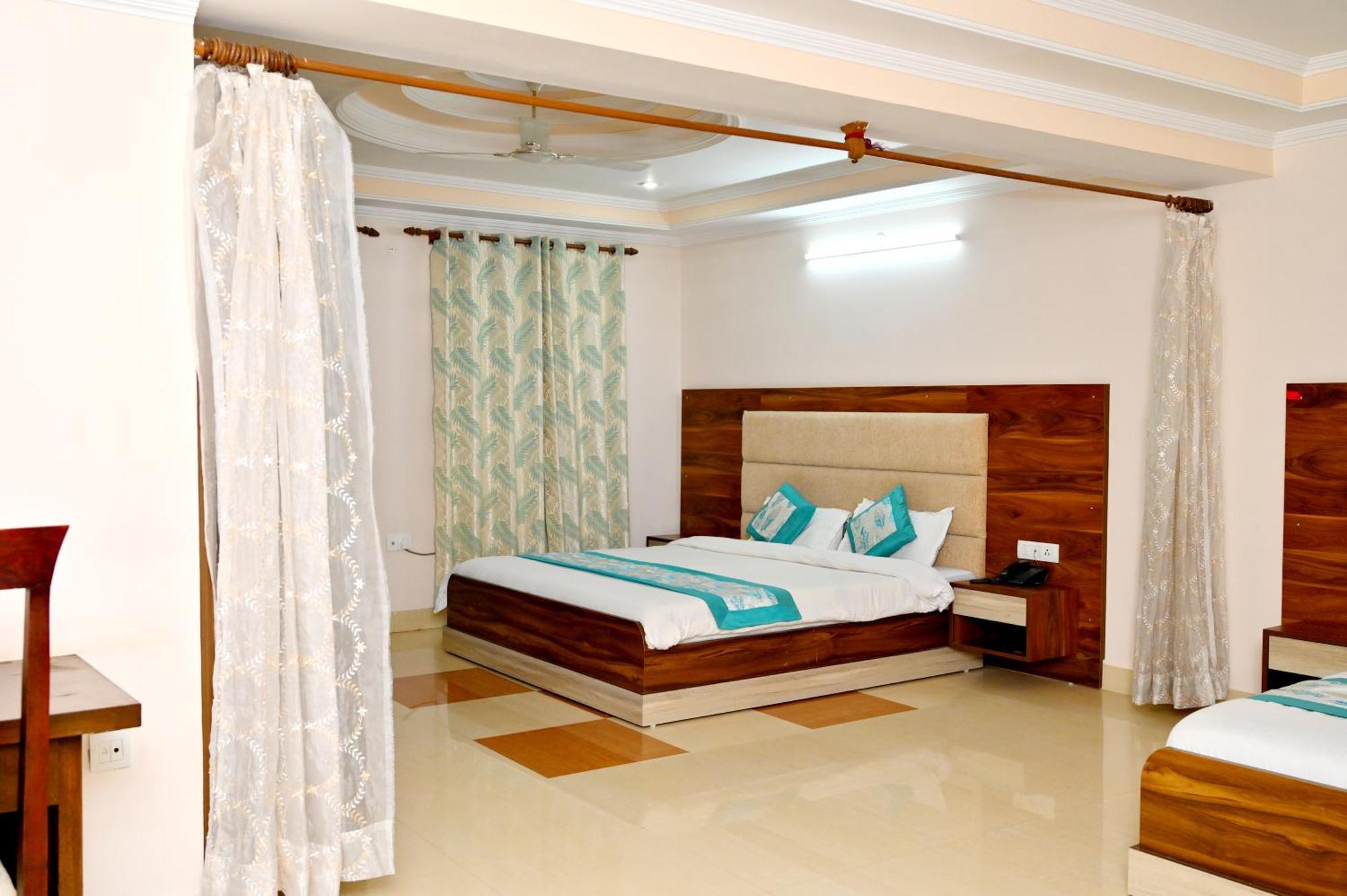 Hotel Prasanna Inn Rishīkesh 외부 사진