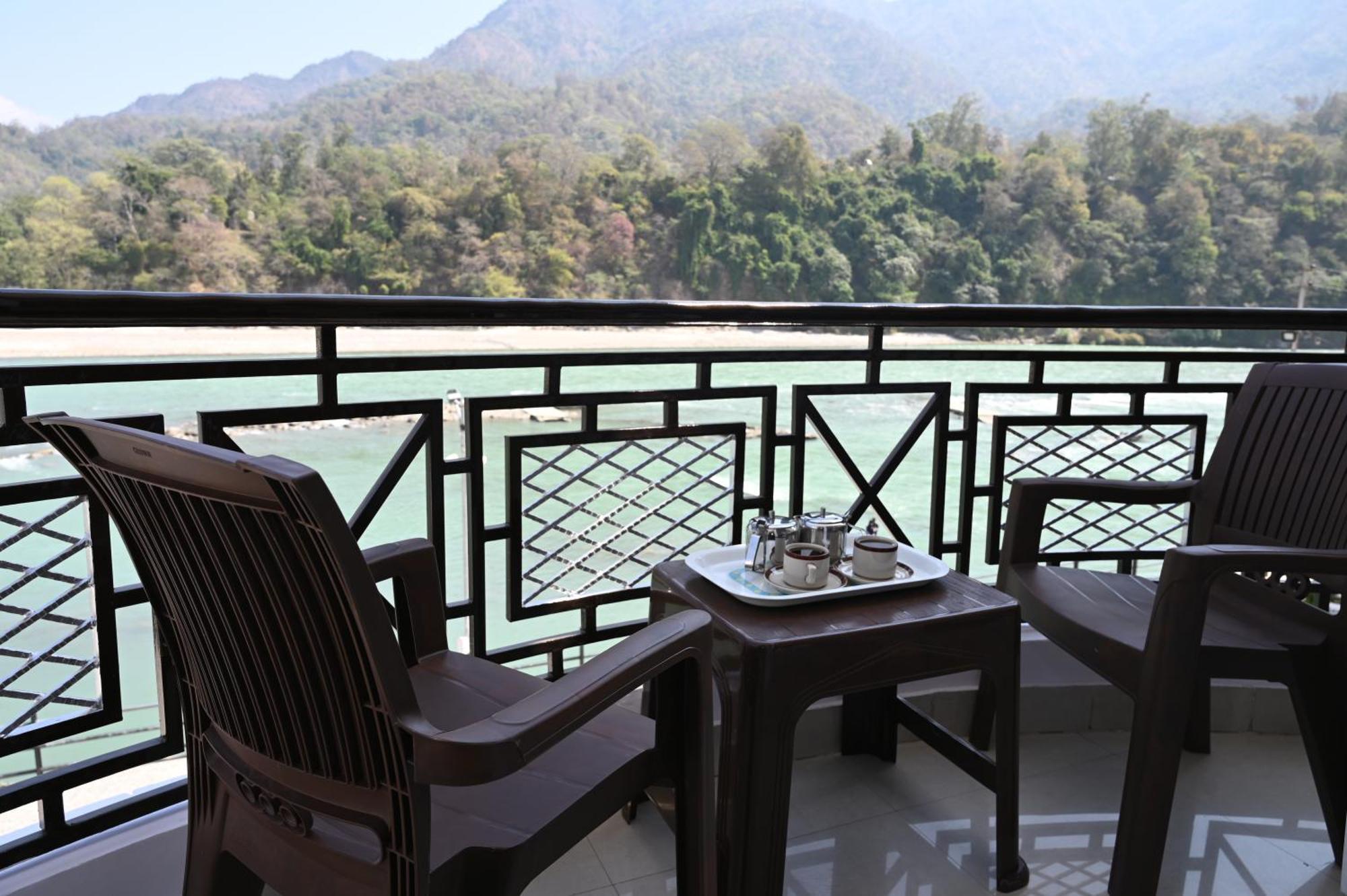 Hotel Prasanna Inn Rishīkesh 외부 사진